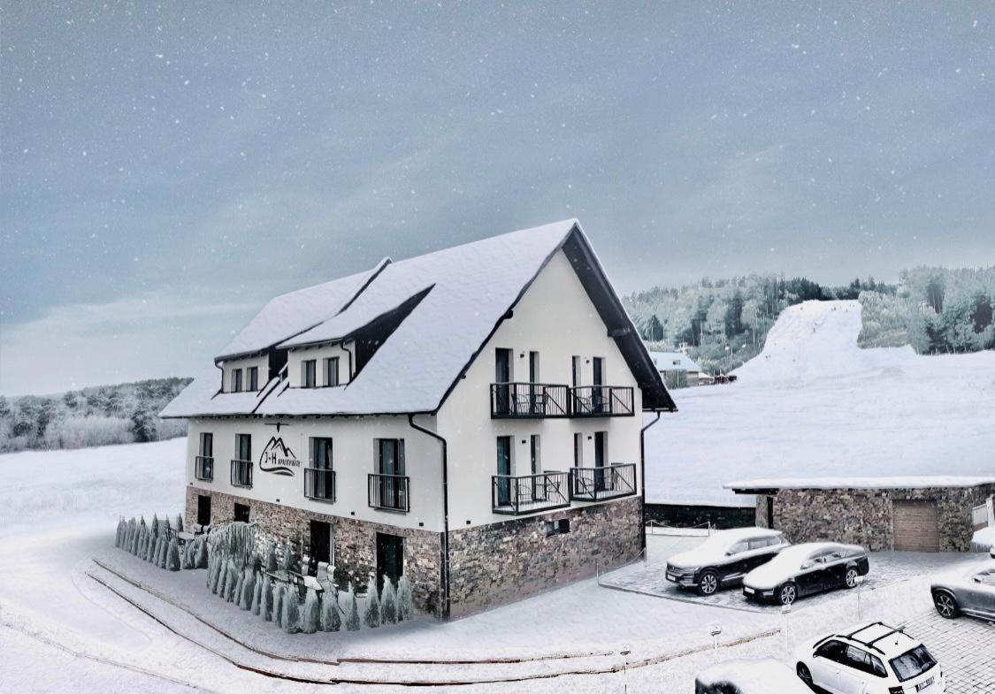 J-H APARTMÁNY SKIRESORT Buková Hora - Orlické hory Cervena Voda Exterior foto